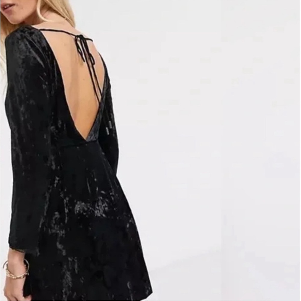 NEW FREE PEOPLE KAT VELVET MINI DRESS in Black Size Medium NWT - Picture 6 of 10